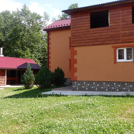Kreitser Lazeshchyna Exteriör bild