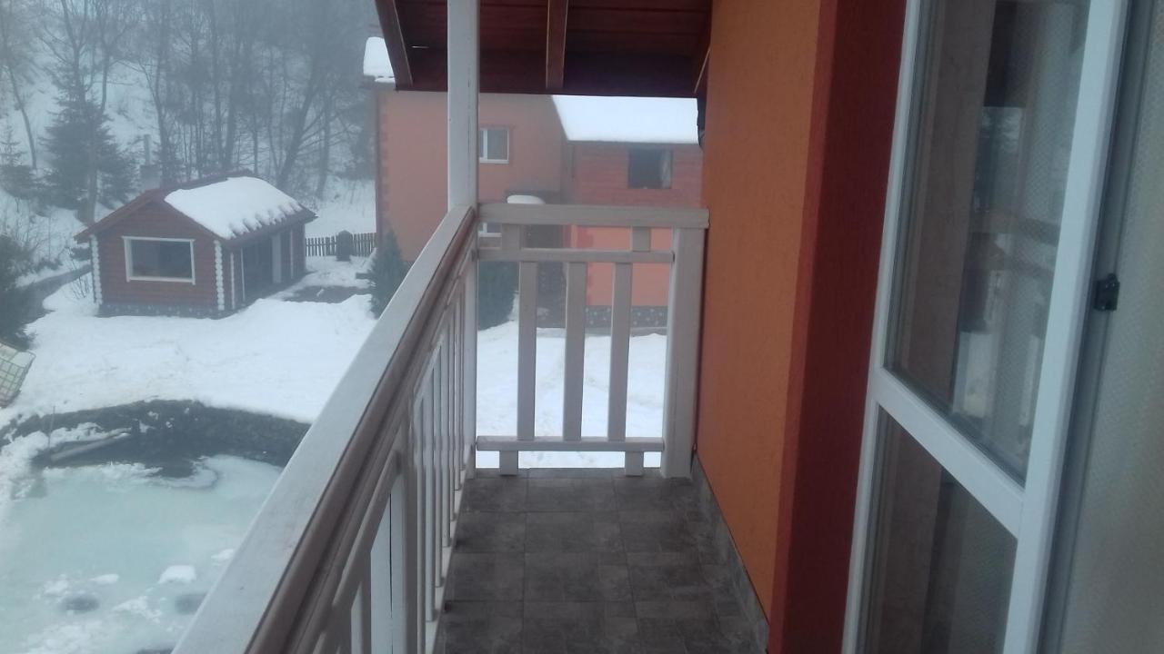 Kreitser Lazeshchyna Exteriör bild